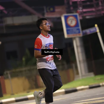 Runner Photo 4711017