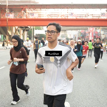 Runner Photo 4711023