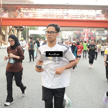 Runner Photo 4711033