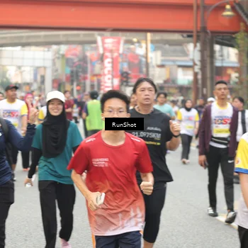 Runner Photo 4711095