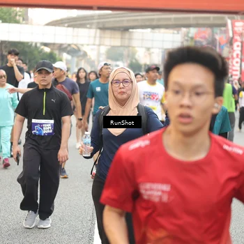 Runner Photo 4711113