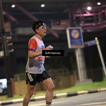 Runner Photo 4711143