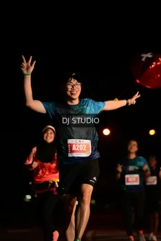 Runner Photo 4711173