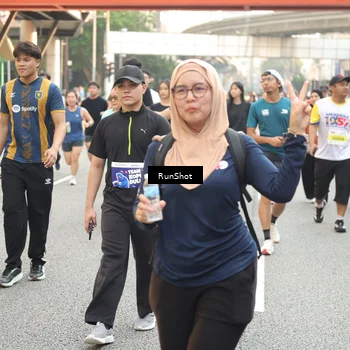 Runner Photo 4711195