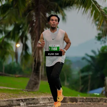 Runner Photo 4711198