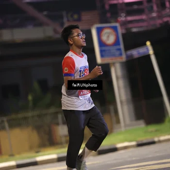Runner Photo 4711205