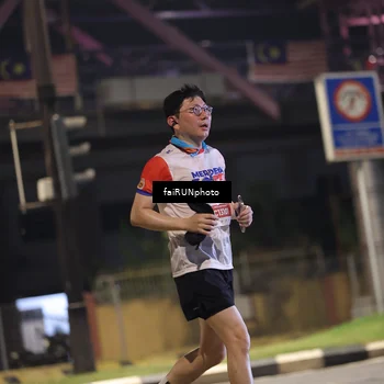 Runner Photo 4711241