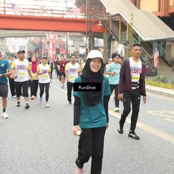 Runner Photo 4711285