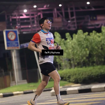 Runner Photo 4711295