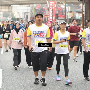 Runner Photo 4711323