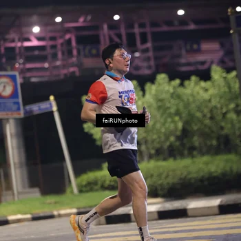 Runner Photo 4711330