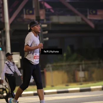 Runner Photo 4711336