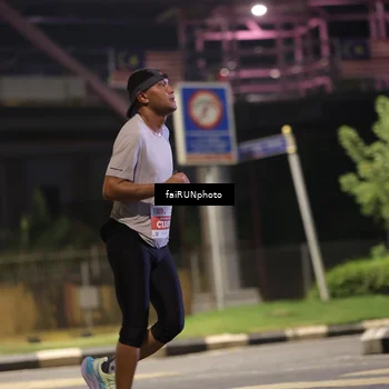 Runner Photo 4711397