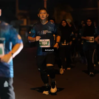 Runner Photo 4711400