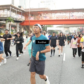 Runner Photo 4711405