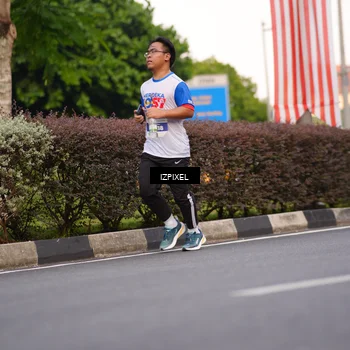 Runner Photo 4711415
