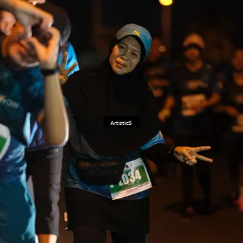 Runner Photo 4711421