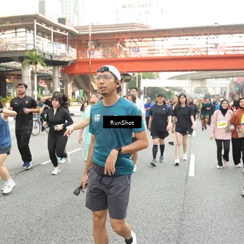 Runner Photo 4711424