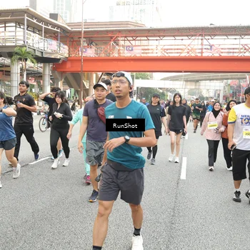 Runner Photo 4711425