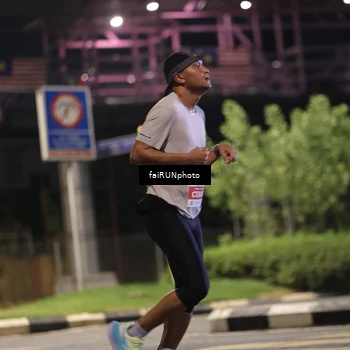 Runner Photo 4711465