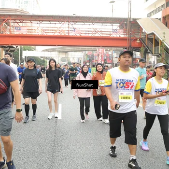 Runner Photo 4711510