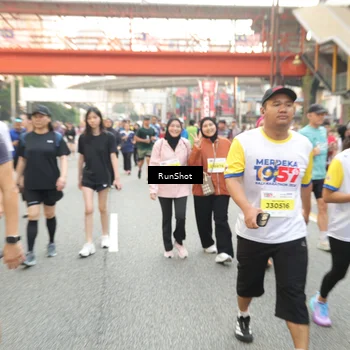 Runner Photo 4711519