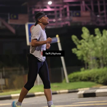 Runner Photo 4711569