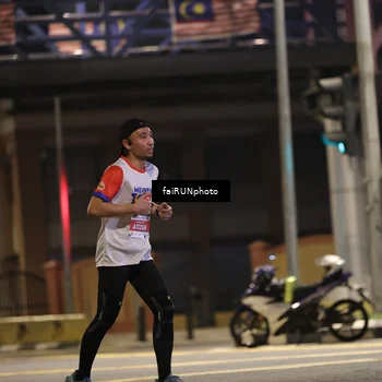 Runner Photo 4711635