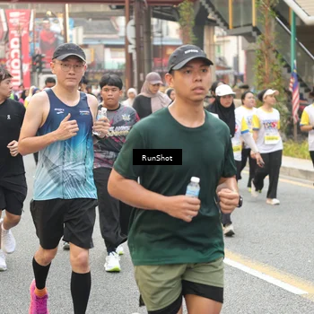 Runner Photo 4711640