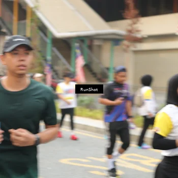 Runner Photo 4711653