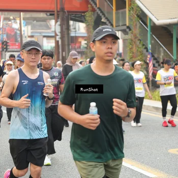 Runner Photo 4711654