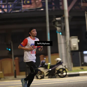 Runner Photo 4711681