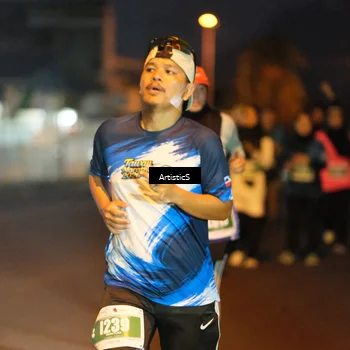 Runner Photo 4711697
