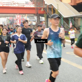 Runner Photo 4711706