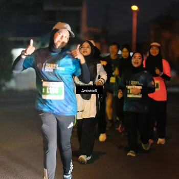 Runner Photo 4711709