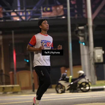 Runner Photo 4711712