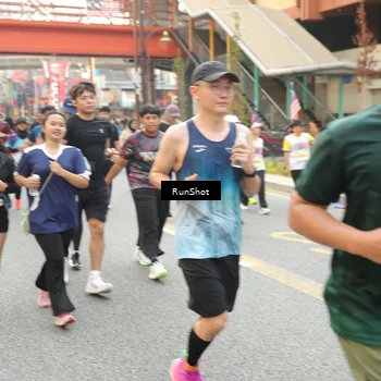 Runner Photo 4711713