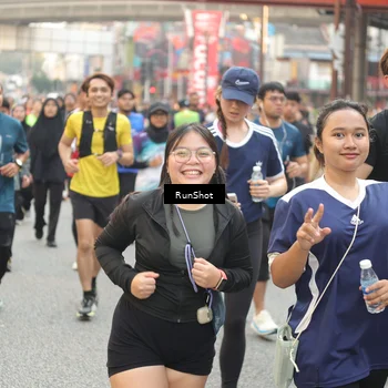 Runner Photo 4711717