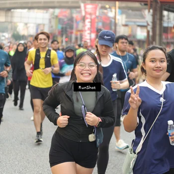 Runner Photo 4711718