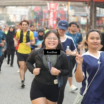 Runner Photo 4711746