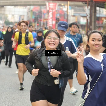 Runner Photo 4711747