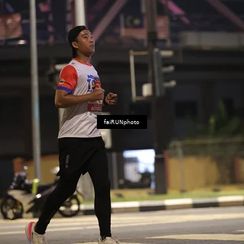 Runner Photo 4711801