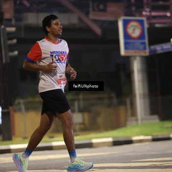 Runner Photo 4711943