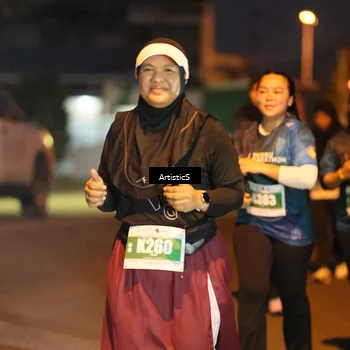 Runner Photo 4712057