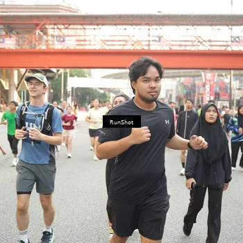 Runner Photo 4712059