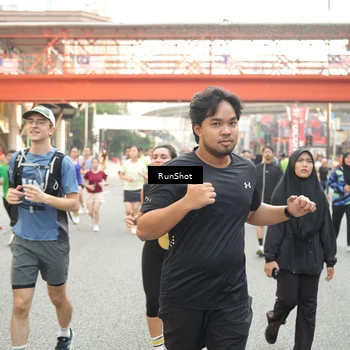 Runner Photo 4712065