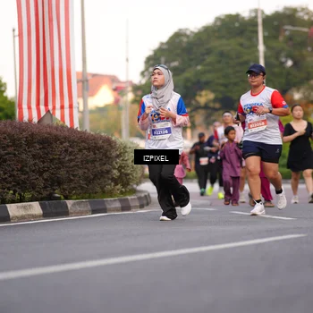 Runner Photo 4712077