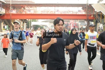 Runner Photo 4712085