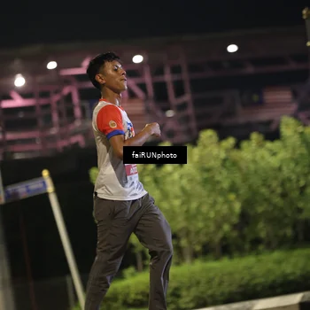Runner Photo 4712088