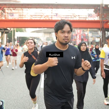 Runner Photo 4712098